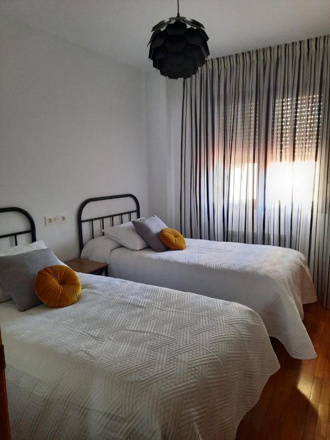 Apartamento Bulevar Burgos Exterior photo