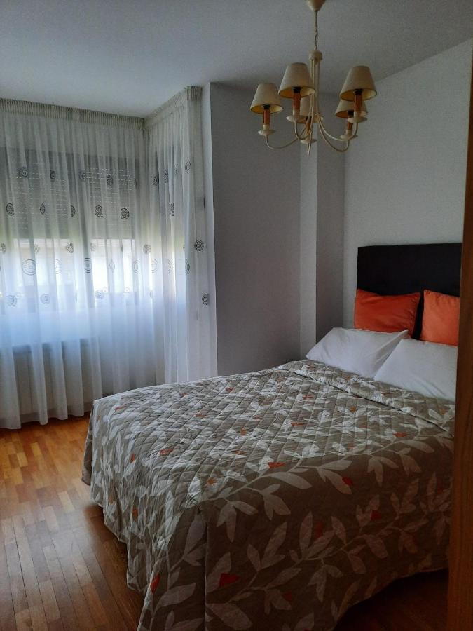Apartamento Bulevar Burgos Exterior photo